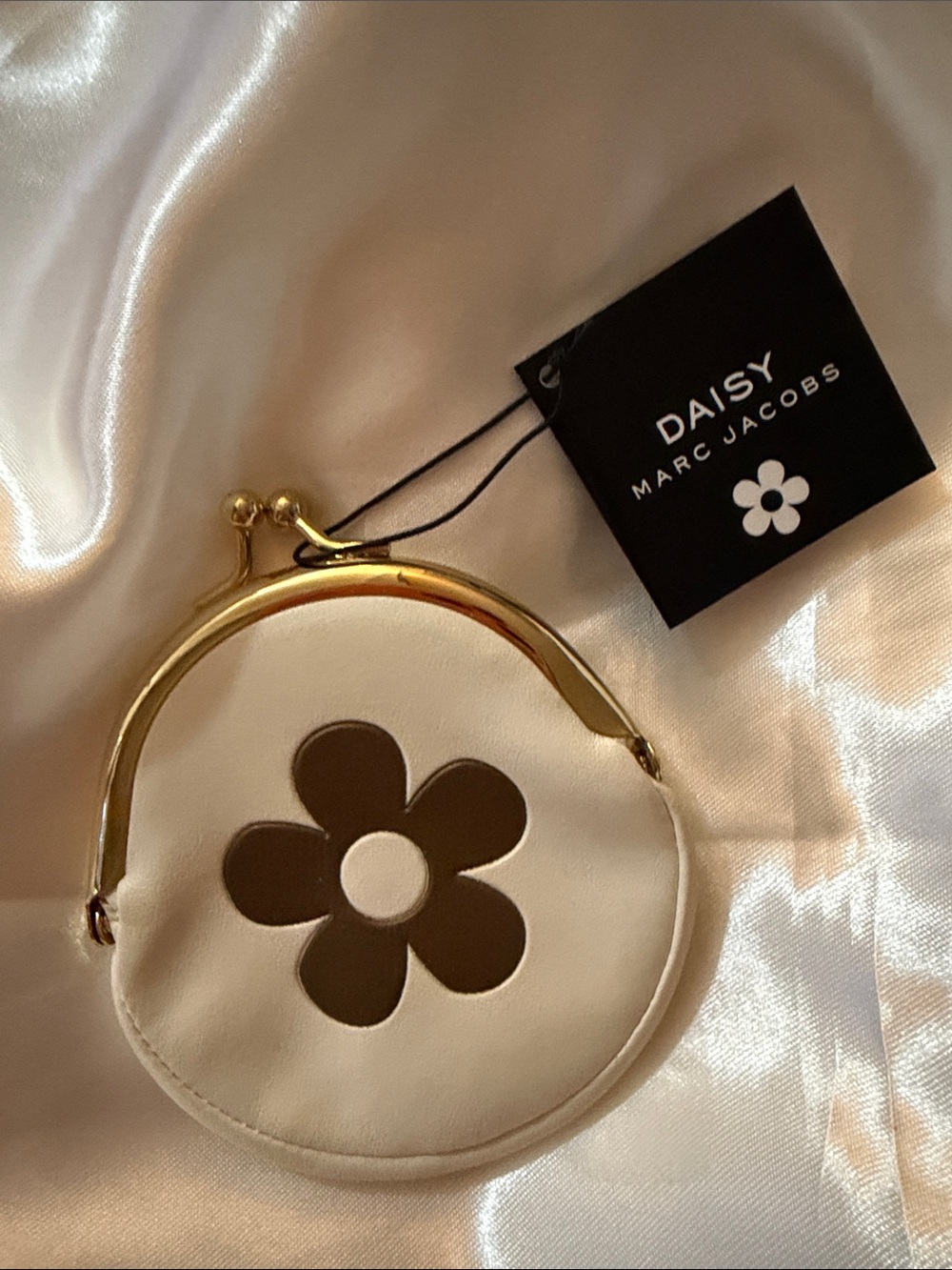 Marc Jacobs White Coin Purse with Brown Daisy and Gold Frame